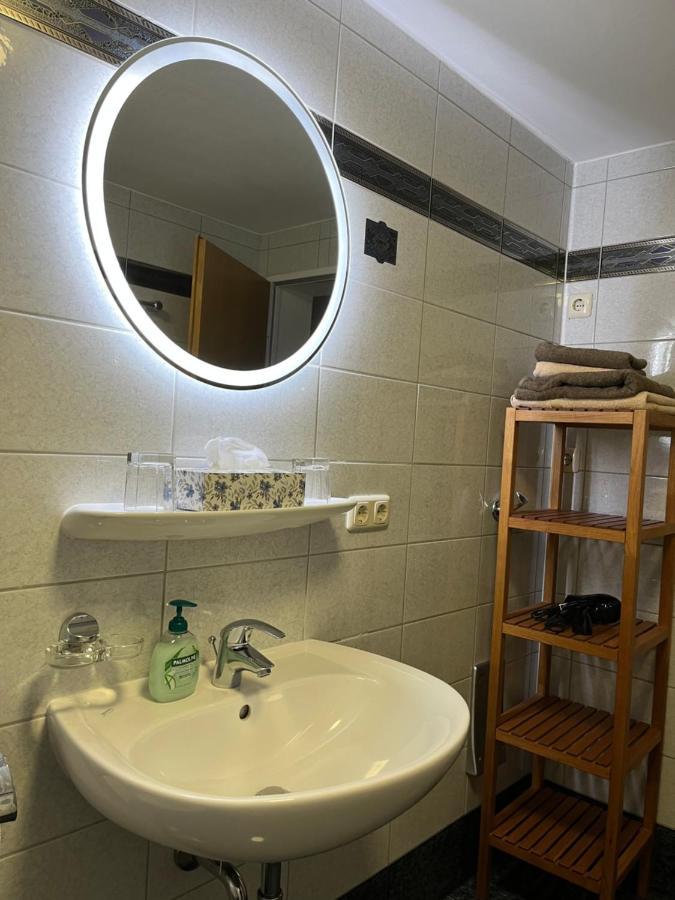 Ferienwohnung Seidl Wohnung Kontrabass Mittenwald Exterior foto